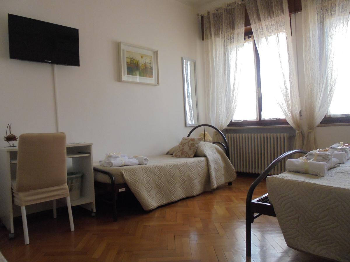 Verona Bottego Guest House Bagian luar foto