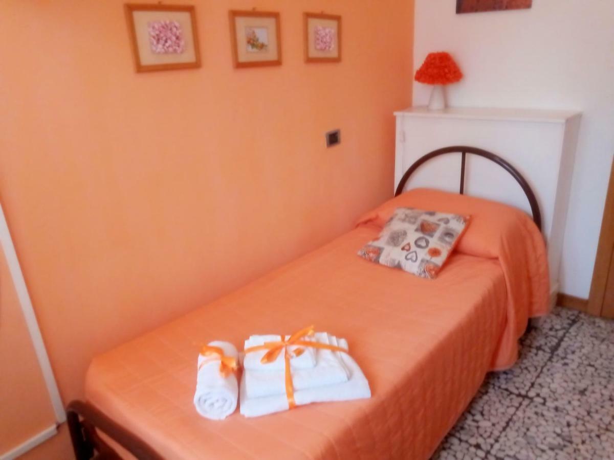 Verona Bottego Guest House Bagian luar foto