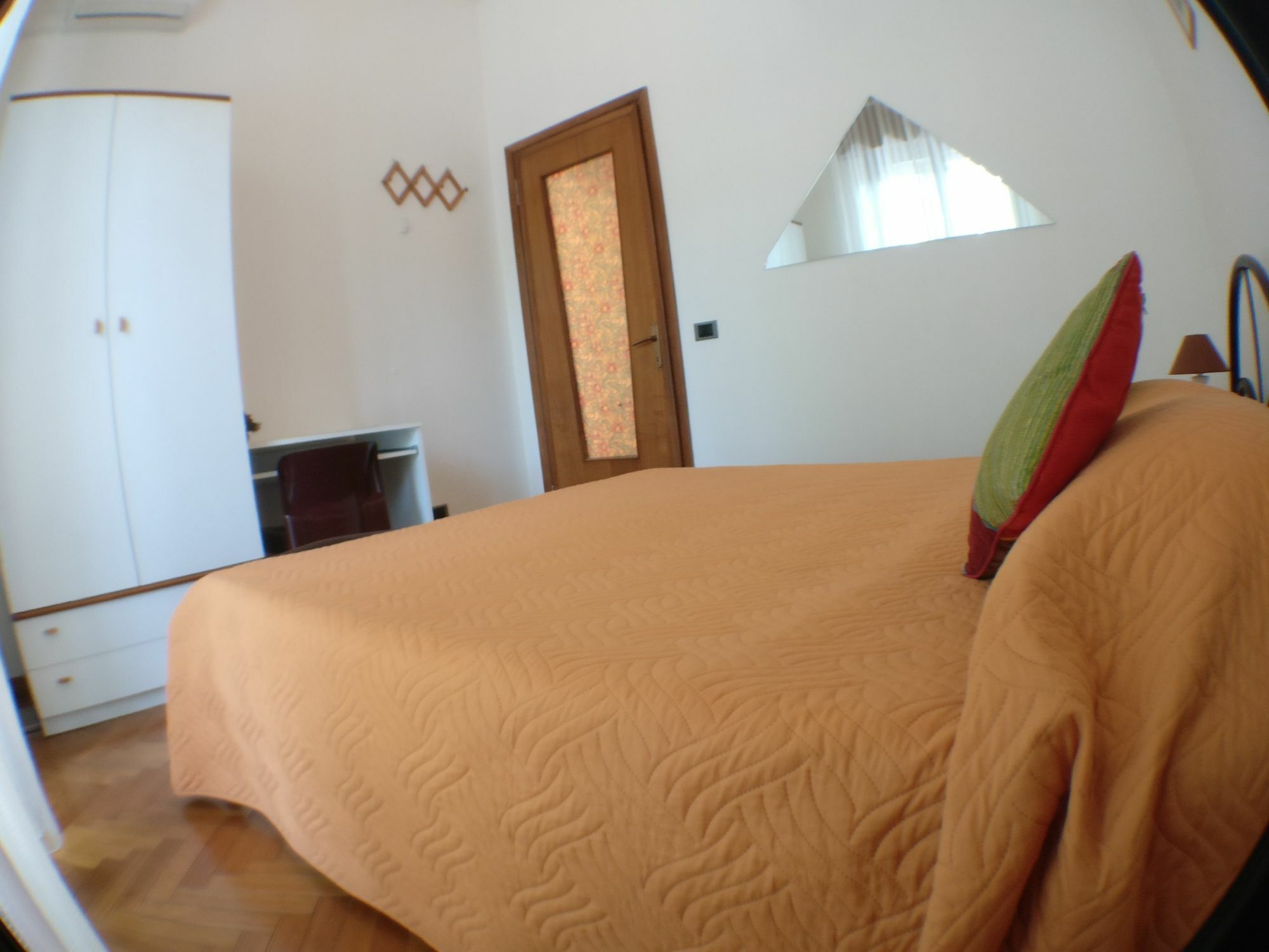 Verona Bottego Guest House Bagian luar foto